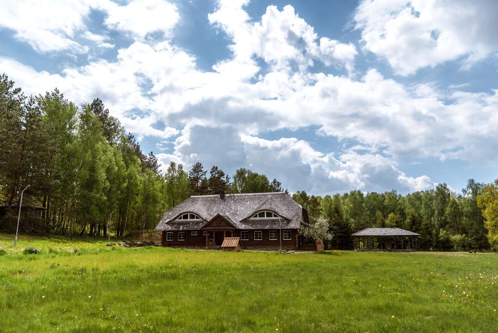 Vabalyne Guest House Vilkiskes Ngoại thất bức ảnh