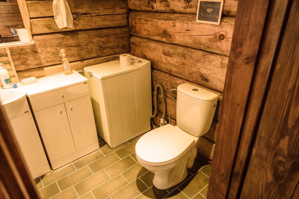 Vabalyne Guest House Vilkiskes Ngoại thất bức ảnh