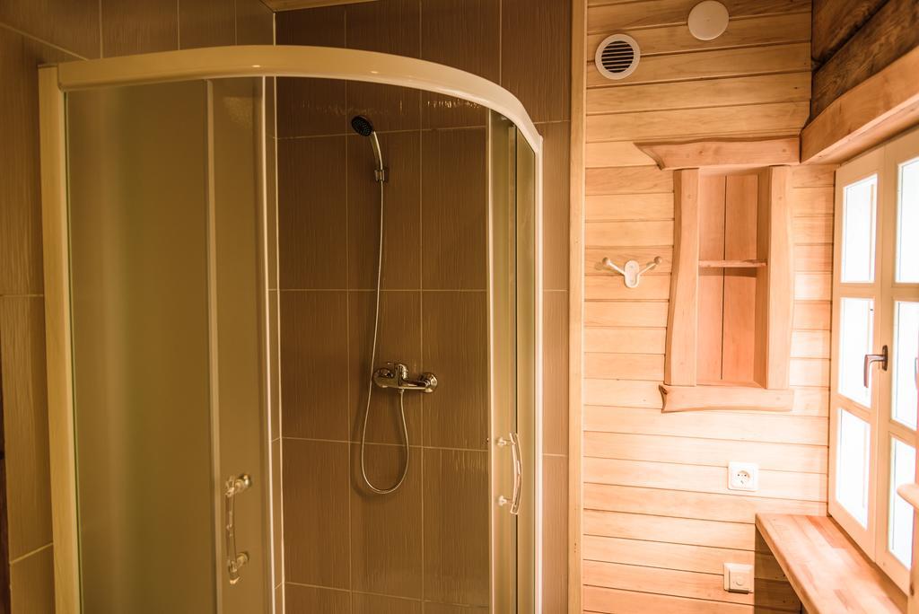 Vabalyne Guest House Vilkiskes Ngoại thất bức ảnh