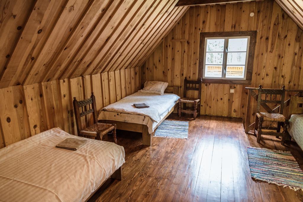 Vabalyne Guest House Vilkiskes Ngoại thất bức ảnh
